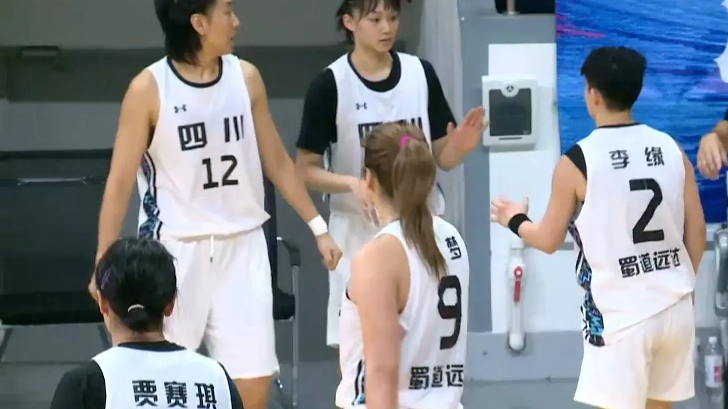 女子成年组, tenan, 冲击力撕开