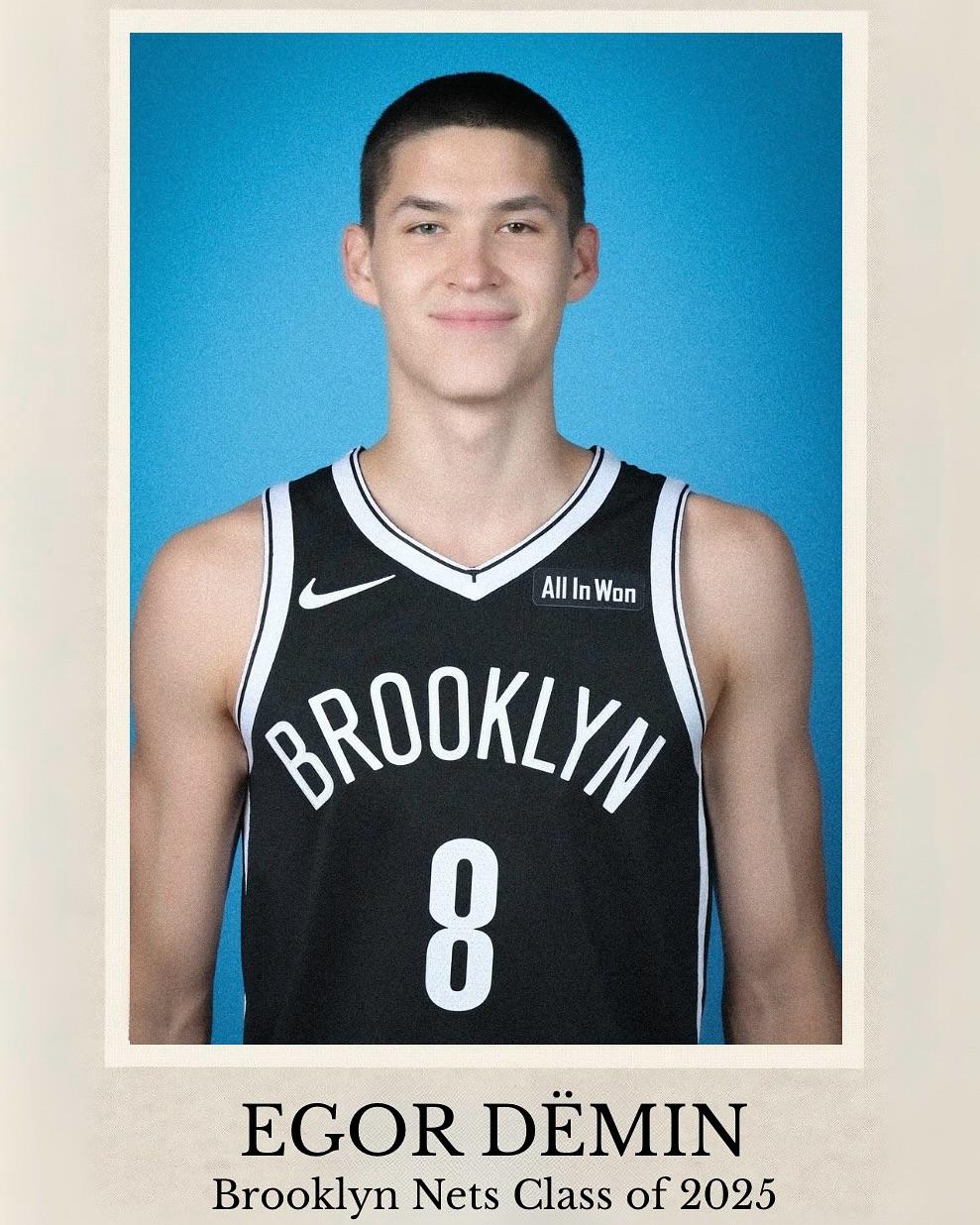 篮网官方i, 开学第一天, div